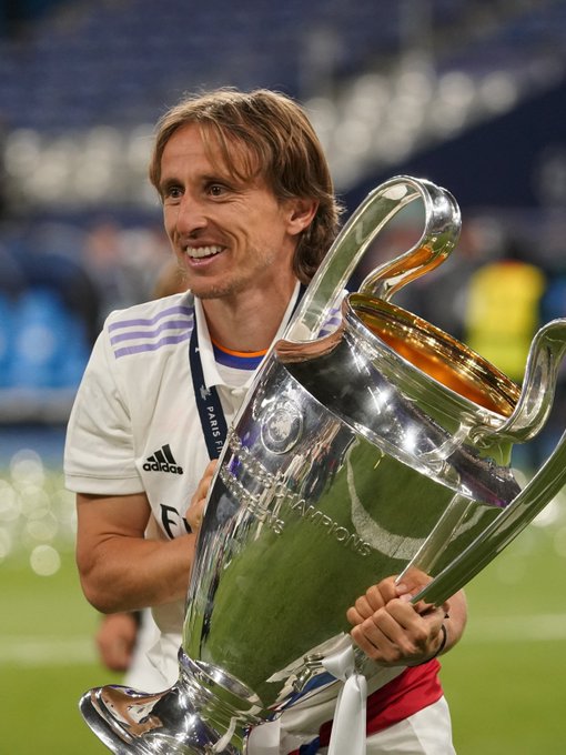 本届与哥伦比亚同组，C罗世界杯对阵南美球队仍0球0助