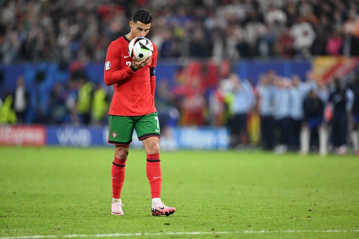 媒体人：国安足协杯冠军奖金八位数起步，是董事长找来的钱