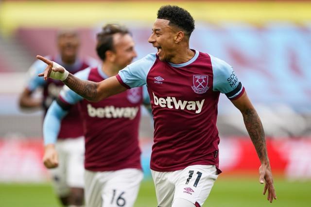 请不要在文艺演出中插播世界杯抽签